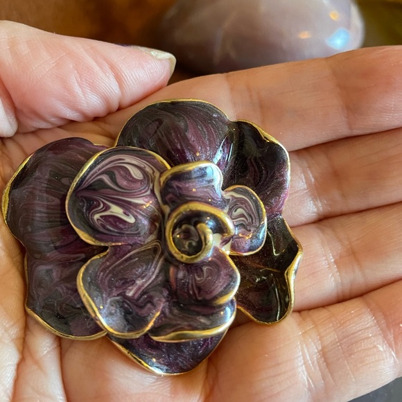 Purple Gardenia Brooch - Picture 3 of 5